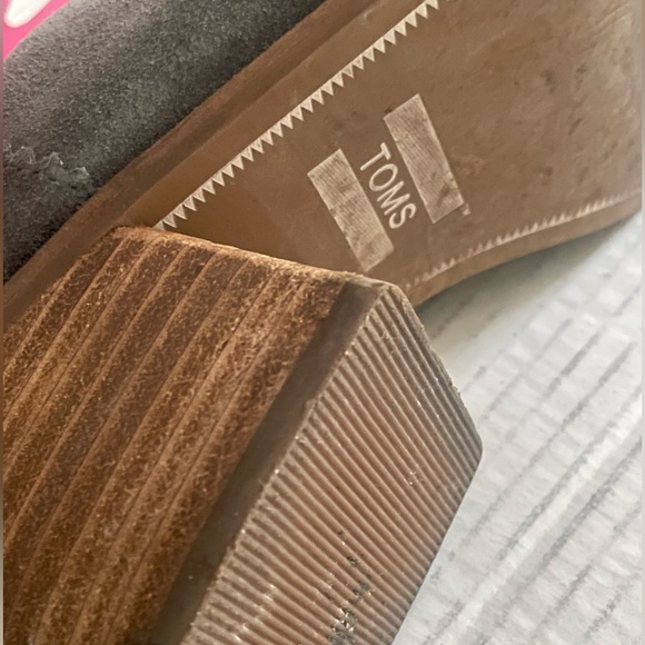 Mules by Toms - Picture 7 of 11